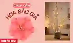 Cách cắm bình hoa đào giả ngày Tết 2026 Bính Ngọ tại nhà