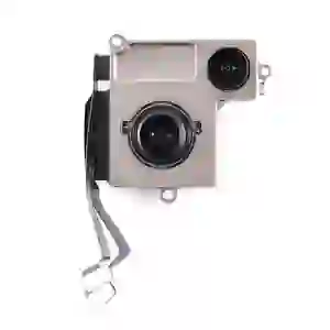 Rửa đốm camera sau iPhone 15
