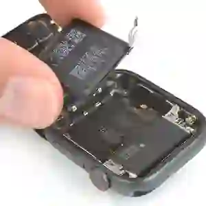 Pin thay cho Apple Watch Series 7