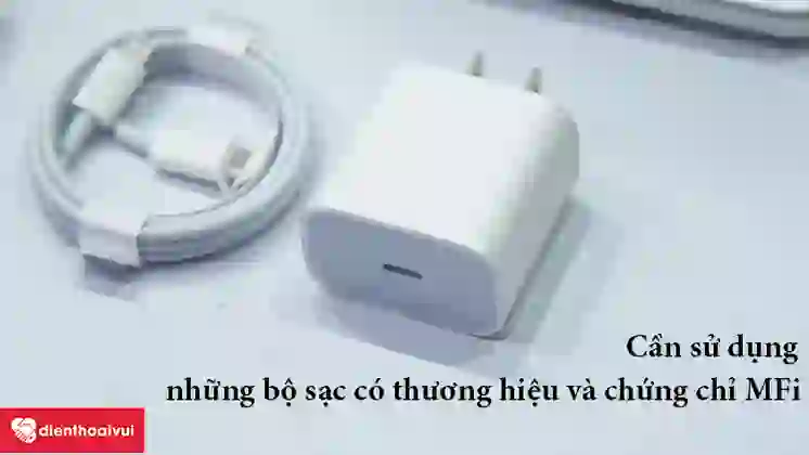 thay chân sạc iphone 11 pro 5