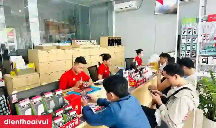 iPhone 14 128GB cũ đẹp 8