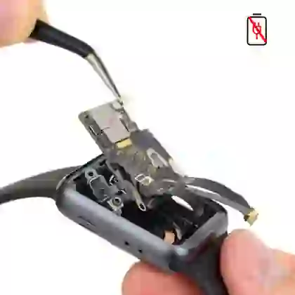 Sửa sạc trên main Apple Watch series 6 1