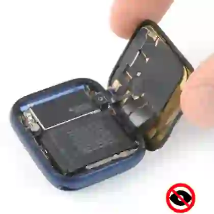 Sửa hiển thị Apple Watch series 8 1