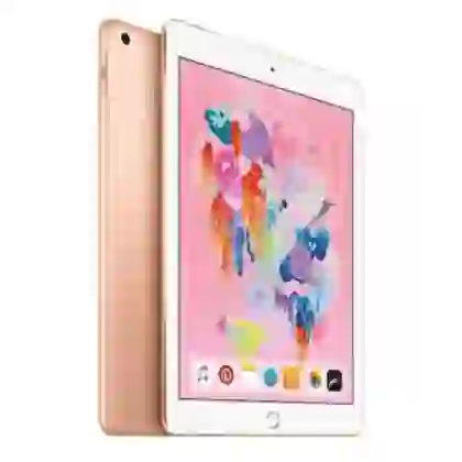 iPad 9.7 2018 WiFi 32GB - Cũ xước cấn 2