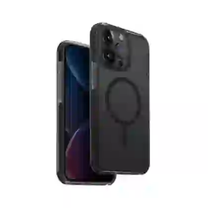 Ốp lưng iPhone 15 Pro Max UNIQ Hybird Combat hỗ trợ sạc Magsafe 3