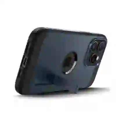 Ốp lưng iPhone 15 Pro Spigen Tough Armor hỗ trợ sạc Magsafe 3