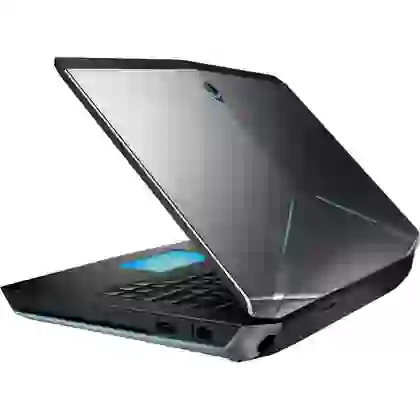 Thay vỏ laptop Dell Alienware 13 R3 - Mặt logo 3