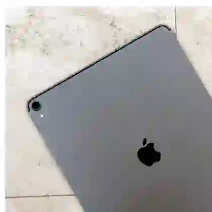 Sửa nguồn iPad Pro 11 2018 3