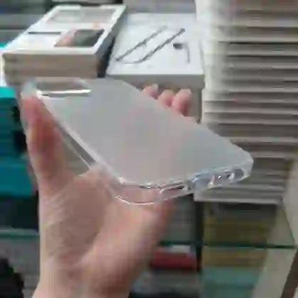 Ốp lưng iPhone 11 Pro Max Likgus Matte nhám 2