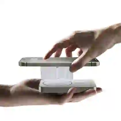 Pin dự phòng Momax Magsafe Q.Mag X1 10.000mAh IP117 4