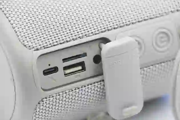 Loa Bluetooth StarGO P10 4