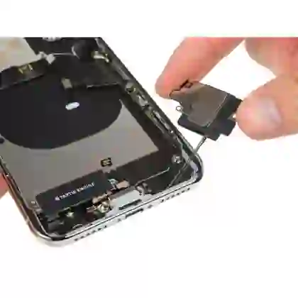 thay loa ngoài iphone xs 2