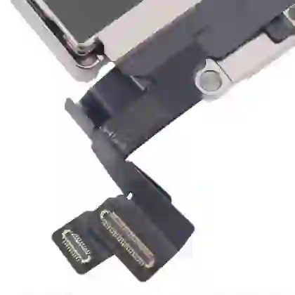 thay camera sau iphone 16 pro max 3