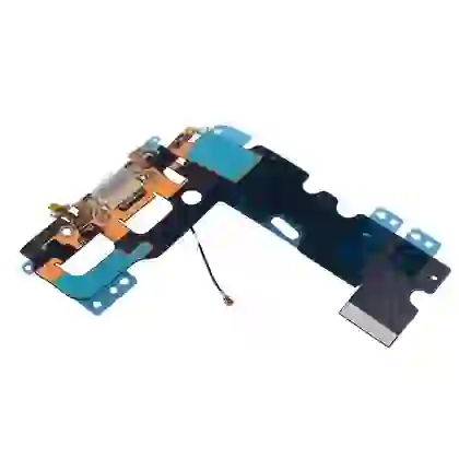 thay chân sạc iphone 7 chính hãng gena 3