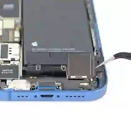 thay loa ngoài iphone 13 chính hãng aries 3