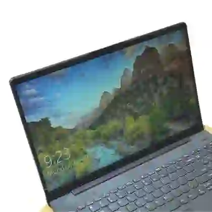 Thay màn hình laptop Lenovo Ideapad 5 15ALC05 2