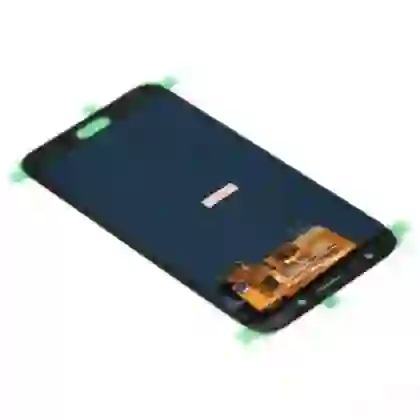 Thay màn hình Samsung J7 Pro chính hãng Kasr 3