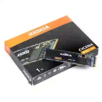 Thay Ổ Cứng Laptop SSD KIOXIA EXCERIA G2 R2100 M2 PCIE NVME 2280 1TB 3