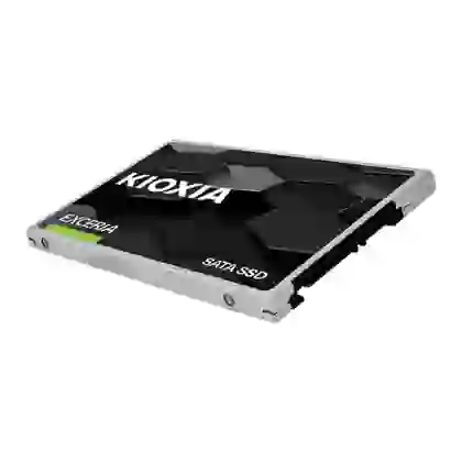 Thay Ổ Cứng Laptop SSD KIOXIA EXCERIA R550 SATA3 240GB 2