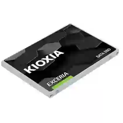 Thay ổ cứng SSD KIOXIA EXCERIA R550 SATA3 960GB 4