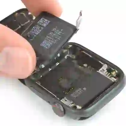 Thay pin Apple Watch Series 5 1