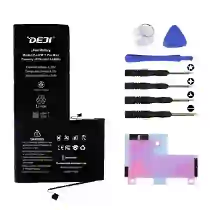 thay pin iPhone 11 Pro Max chính hãng Deji 1