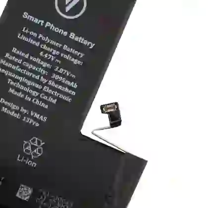 Thay pin iPhone 13 Pro chính hãng Vmas 6