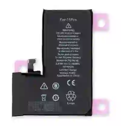 Thay pin iPhone 15 Pro chính hãng Pisen 1