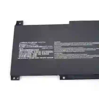Thay pin laptop MSI Modern 14 B5M 1