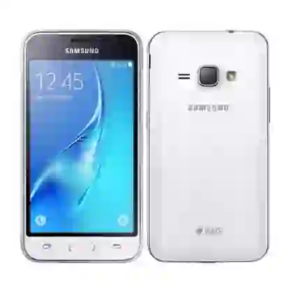 Thay pin Samsung Galaxy J1 3