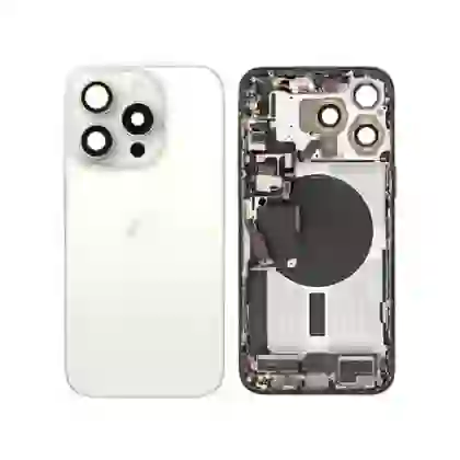 Thay vỏ iPhone 15 Pro chính hãng Aries 1
