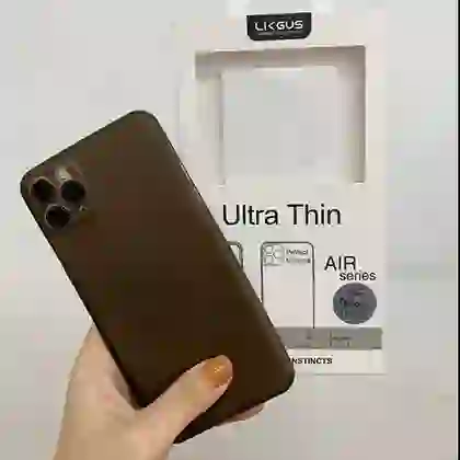 wp-content/uploads/2021/05/apple-iphone-11-pro-max-op-lung-ultrathin-trong-vien-xam.jpg