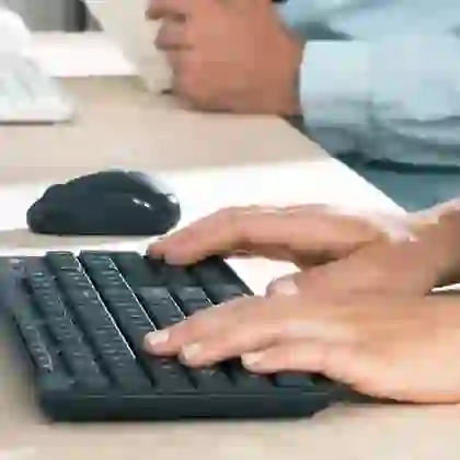 Combo bàn phím + chuột không dây Logitech MK295 Silent 5