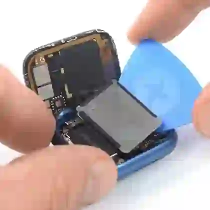 wp-content/uploads/images/products/244508/thay-pin-apple-watch-series-7-17636313417688.png