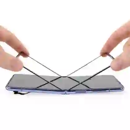 thay ép kính màn hình ngoài Samsung Galaxy Z Flip 2 5