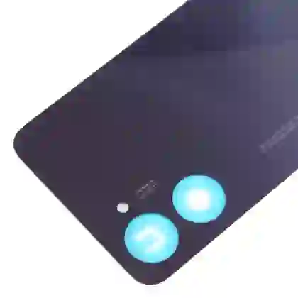 Thay kính lưng Realme 10 4