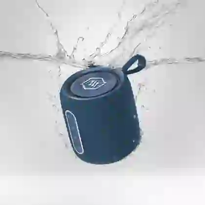 wp-content/uploads/images/products/272445/loa-bluetooth-alpha-works-aw-trek-12-17865196005756.png