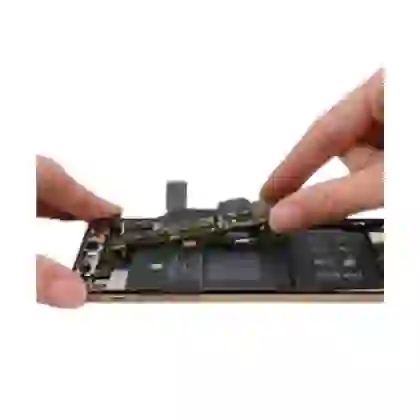 Sửa sóng iPhone 15 Pro 2