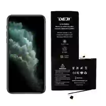 thay pin iPhone 11 Pro Max chính hãng Deji 3