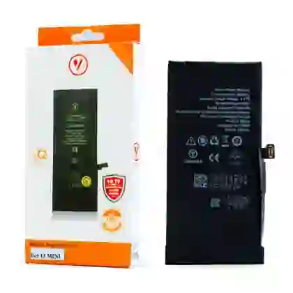 Thay pin iPhone 13 Mini chính hãng Vmas 3