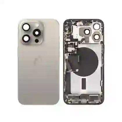 Thay vỏ iPhone 15 Pro chính hãng Aries 1