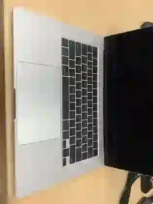 Macbook Air M3 15 inch 8CPU 10GPU 16GB 512GB 2024 - Cũ trầy xước - Bạc - ****K4JTV5 - 4
