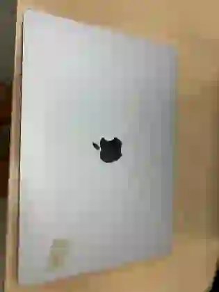 Macbook Air M3 15 inch 8CPU 10GPU 16GB 512GB 2024 - Cũ trầy xước - Bạc - ****K4JTV5 - 2