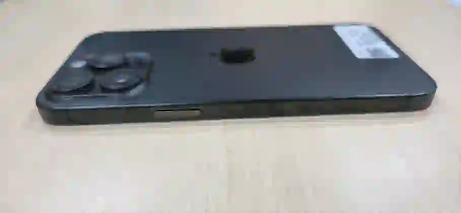 iPhone 15 Pro Max 256GB - Titan Đen - Cũ trầy xước - ****HCQ1HY - 5