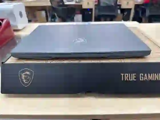 MSI Thin 15 B13VE 2824VN - Đã kích hoạt - *******003169 - 8