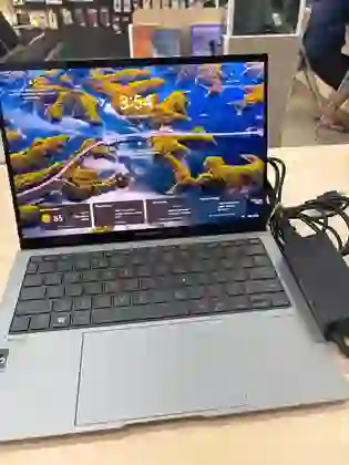 Asus Zenbook S 13 OLED UX5304VA-XS76T - Cũ xước cấn - Xám - *********02213B - 1