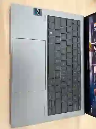 Asus Zenbook S 13 OLED UX5304VA-XS76T - Cũ xước cấn - Xám - *********02213B - 4