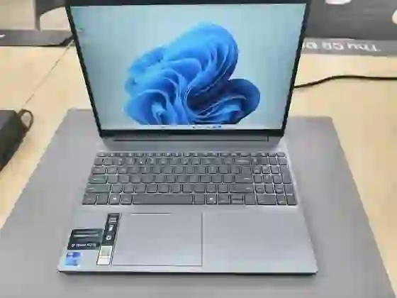 Lenovo IdeaPad Slim 3 15IRH10 83K1000JVN - Đã kích hoạt - ***5NL2PR - 1