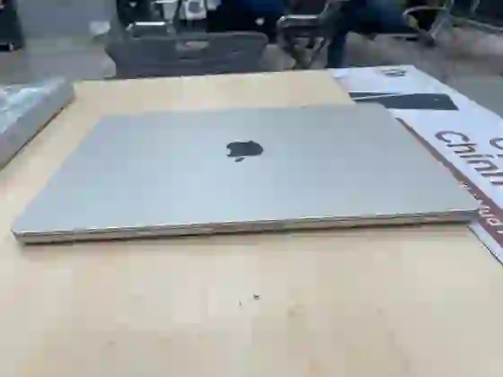 Macbook Air M3 15 inch 8CPU 10GPU 8GB 256GB 2024 - Cũ đẹp - Trắng Vàng - ****P72G7Q - 4
