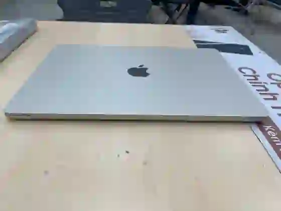 Macbook Air M3 15 inch 8CPU 10GPU 8GB 256GB 2024 - Cũ đẹp - Trắng Vàng - ****P72G7Q - 6